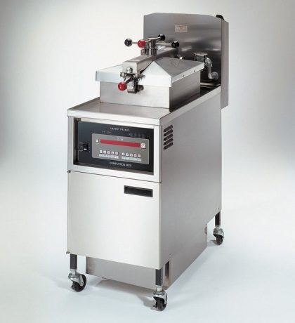 HENNY PENNY PFE 500 WITH 1000 COMPUTRON CONTROL FOUR HEAD PRESSURE FRYER